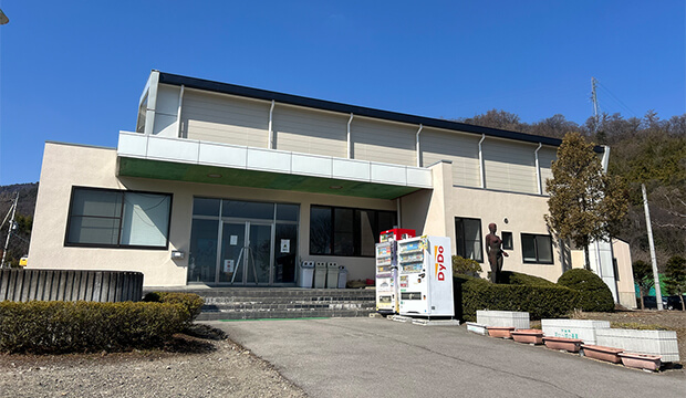 勤労者体育センター